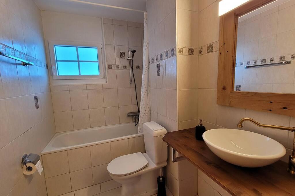 Appartement Avec Terrasse Ensoleillee Gruyeres Eksteriør billede