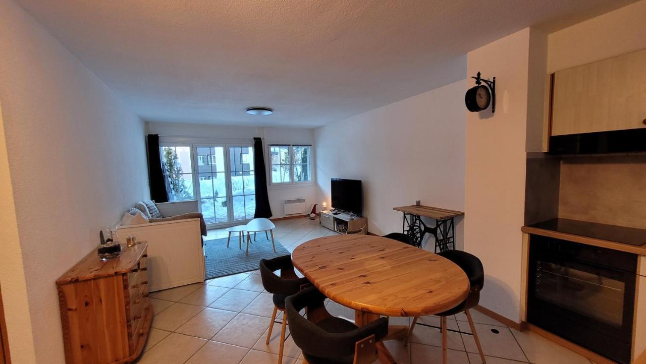 Appartement Avec Terrasse Ensoleillee Gruyeres Eksteriør billede
