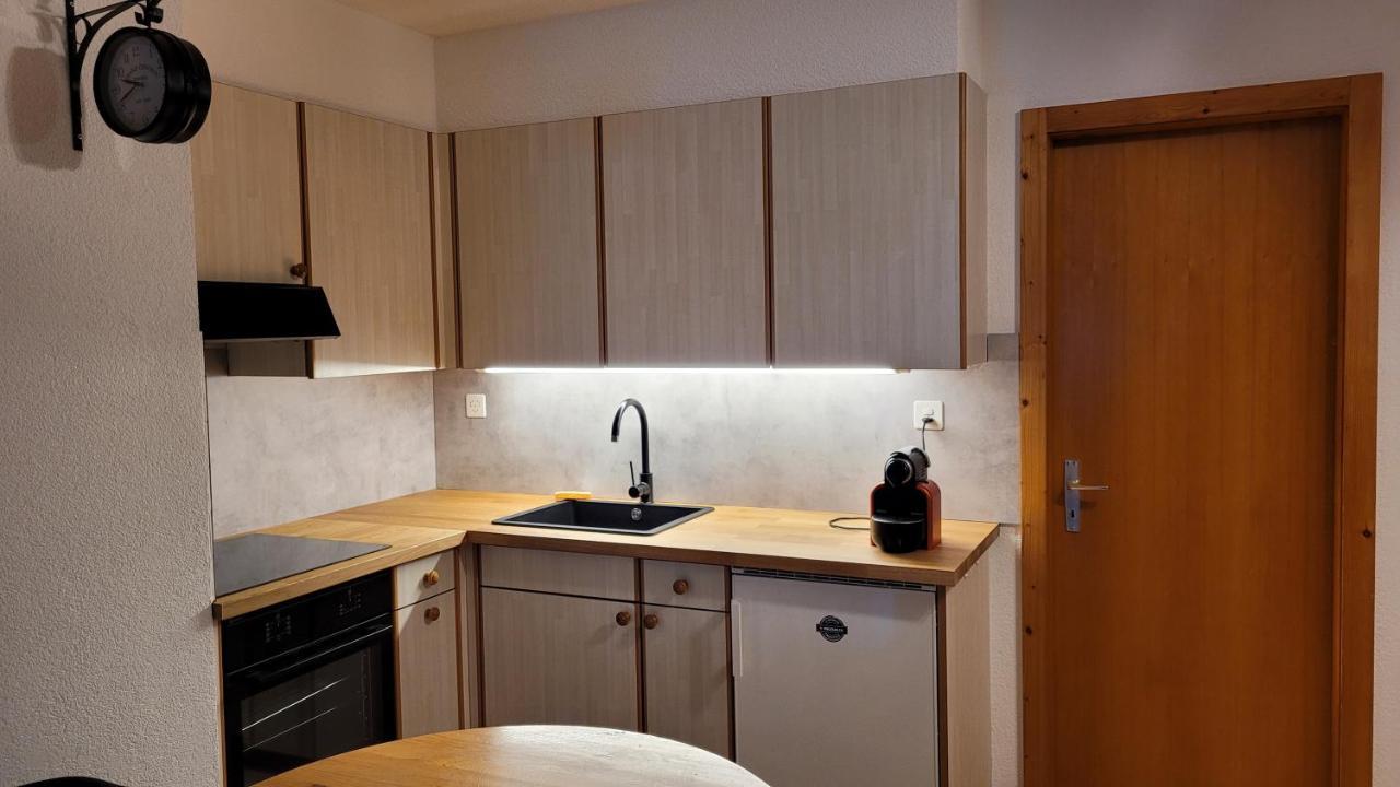 Appartement Avec Terrasse Ensoleillee Gruyeres Eksteriør billede